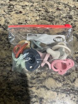 Baby Pacifiers (Unused)