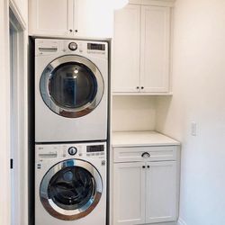 LG Steam Washer And Dryer Like New 