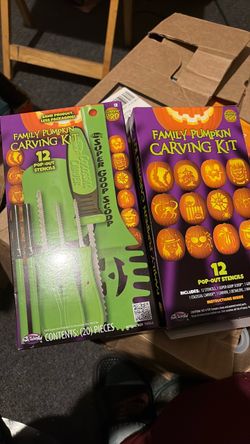 Fun World Family Pumpkin Carving Kit (2-Pack)
