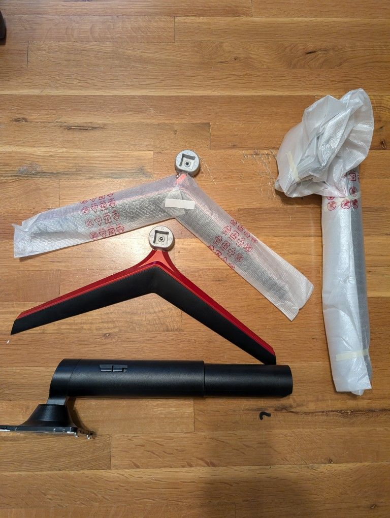 Qty 2 LG Computer Monitor Stands