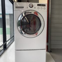 Stackable LG Steam Washer & Dryer w/Stands