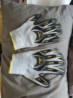 Heavy Duty Gloves