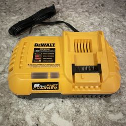 Dewalt Cargador Rápido . 