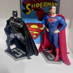 Batman & Superman Statue 
