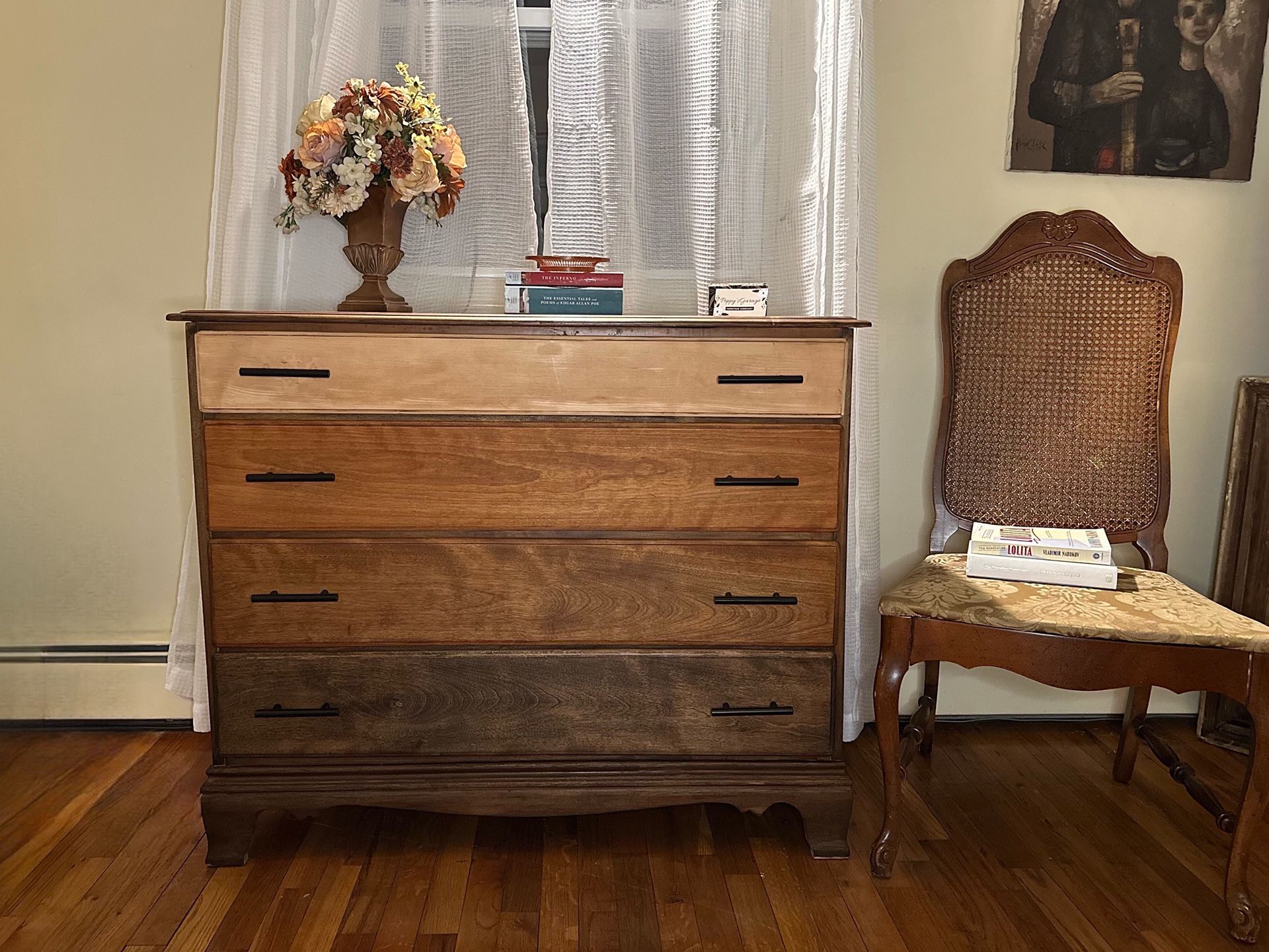 Solid Wood 4 Drawer Dresser Chest Of Drawers/ Bedroom Furniture