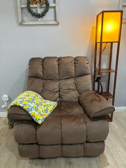 Brown Manual recliners