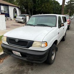 2000 Mazda B-Series Pickup