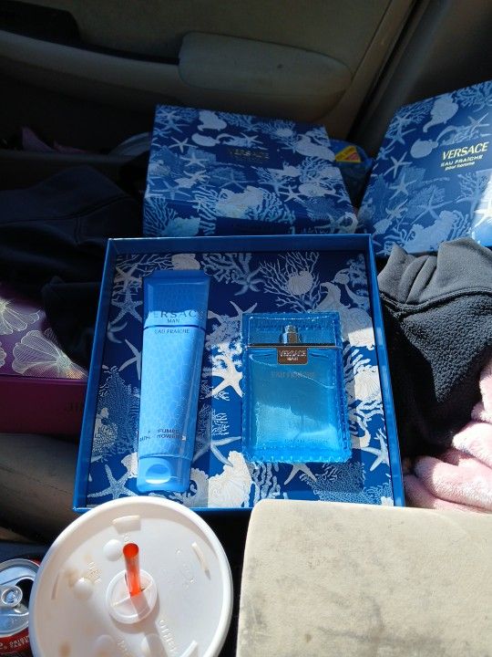 Versace Cologne 