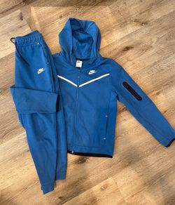 Kids full blue Nike tech fleece set