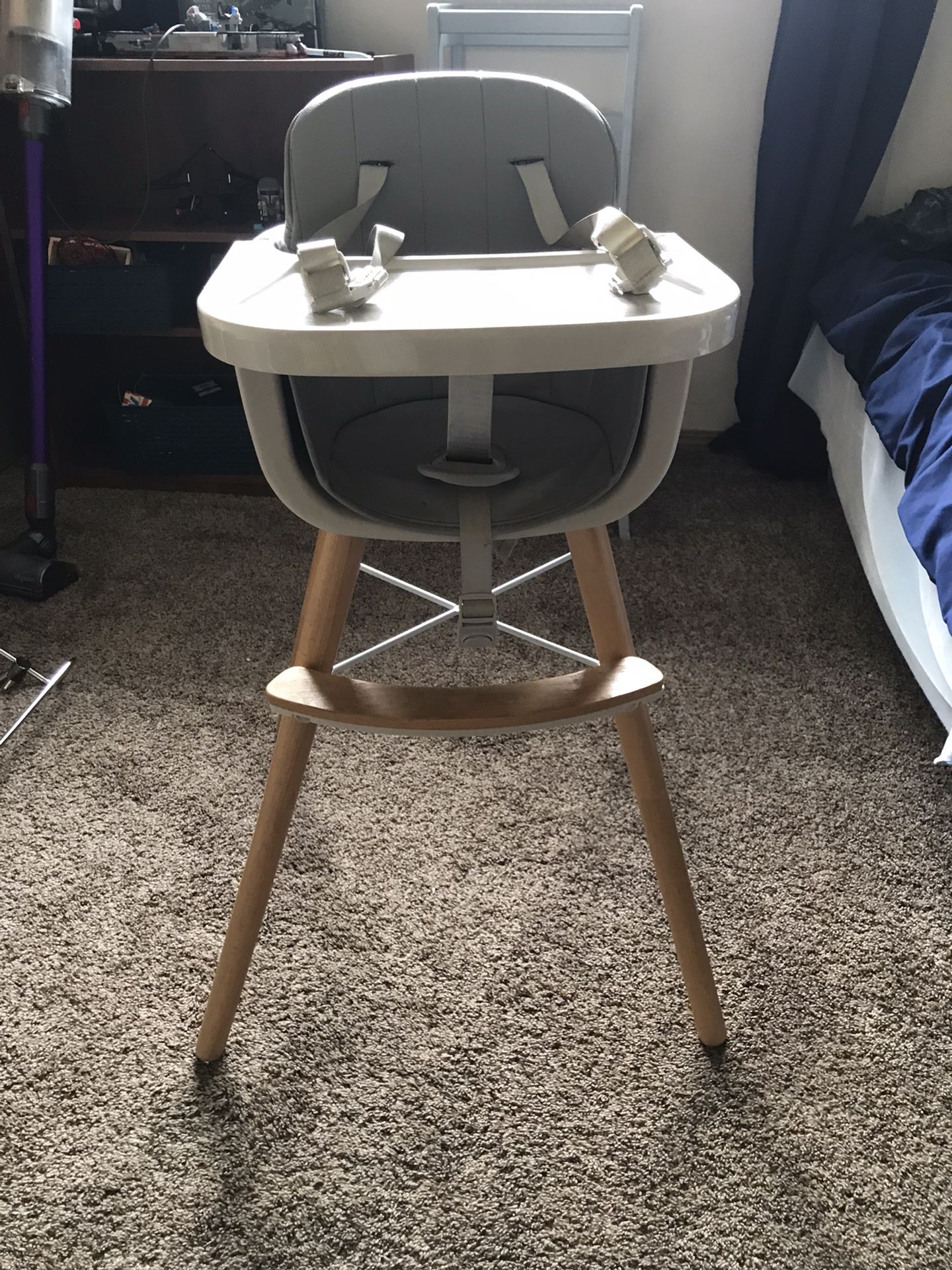 Modern High Chair