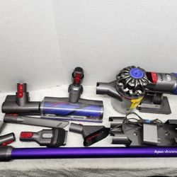 Dyson V8 Animal + Cordless Vacuum (Price Is Firm)