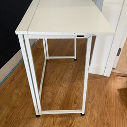 small desk / table 