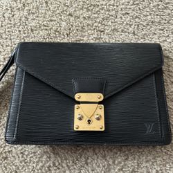 Louis Vuitton Epi Monceau 28 Clutch