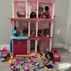 Doll House 