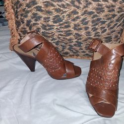 Franco Sarto Brown Heals Size 7