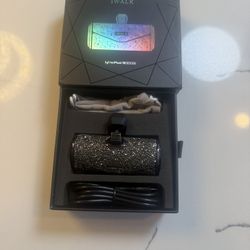  iWALK Sparkly Look Power Bank Charger