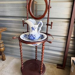 Antique Wash Stand And Water Basin