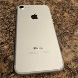 IPHONE 7 32 GBS UNLOCKED 