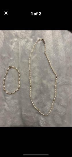 14k Gold freshwater pearls and bracelet