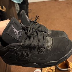 Black Cat 4s (Size 9.5)