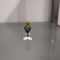 Marvin the Martian Tune Squad Looney Tunes approx 1.75 inches. 