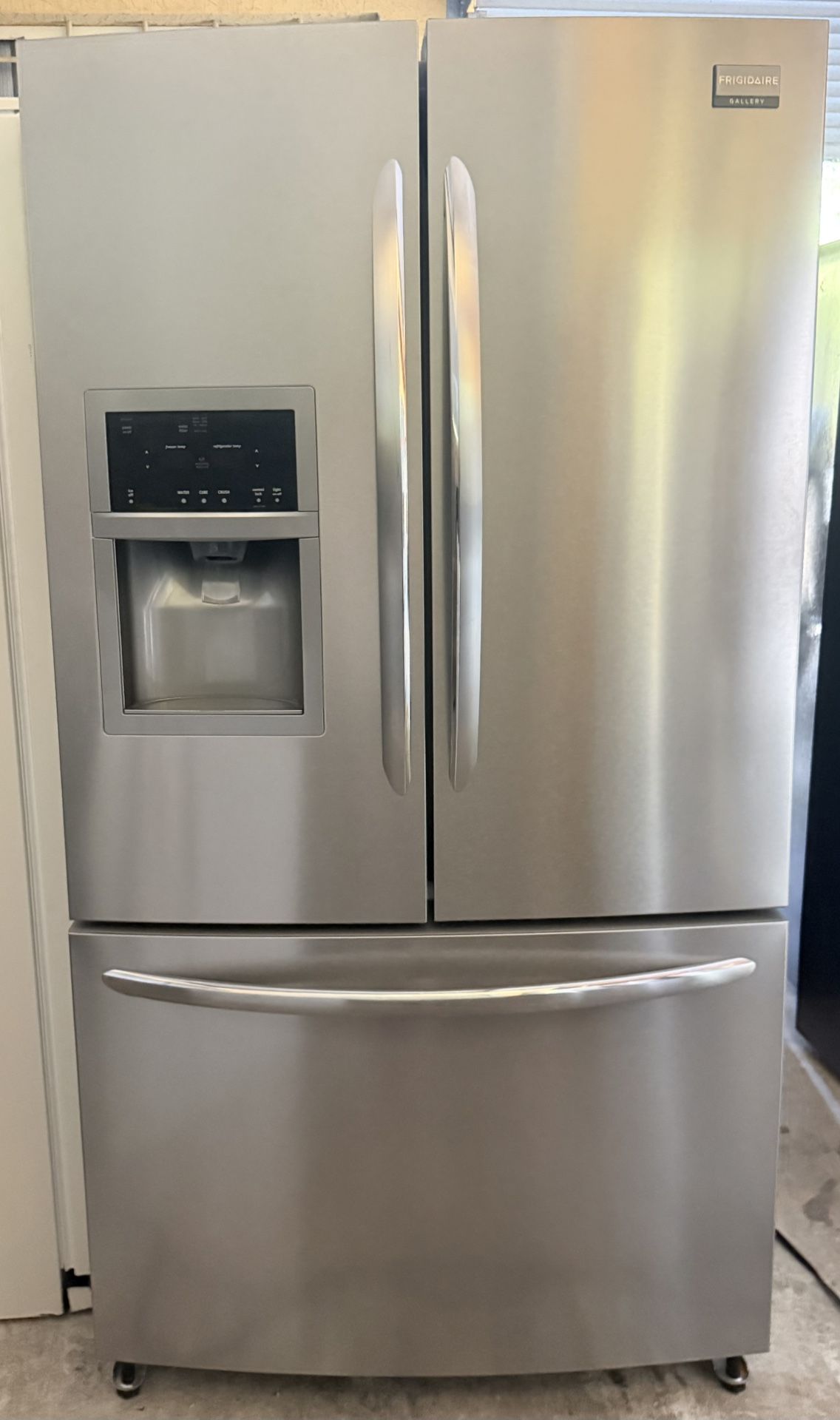 French Door Refrigerator 