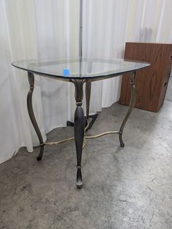 Traditional Metal End Table with Glass Top