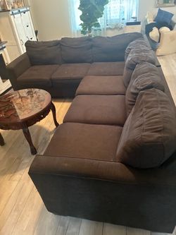 Couch sectional