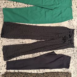 Women’s Pants Size Medium