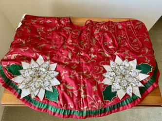 52” Tree Skirt