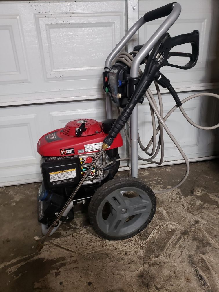 HONDA 2700 PSI PRESSURE WASHER