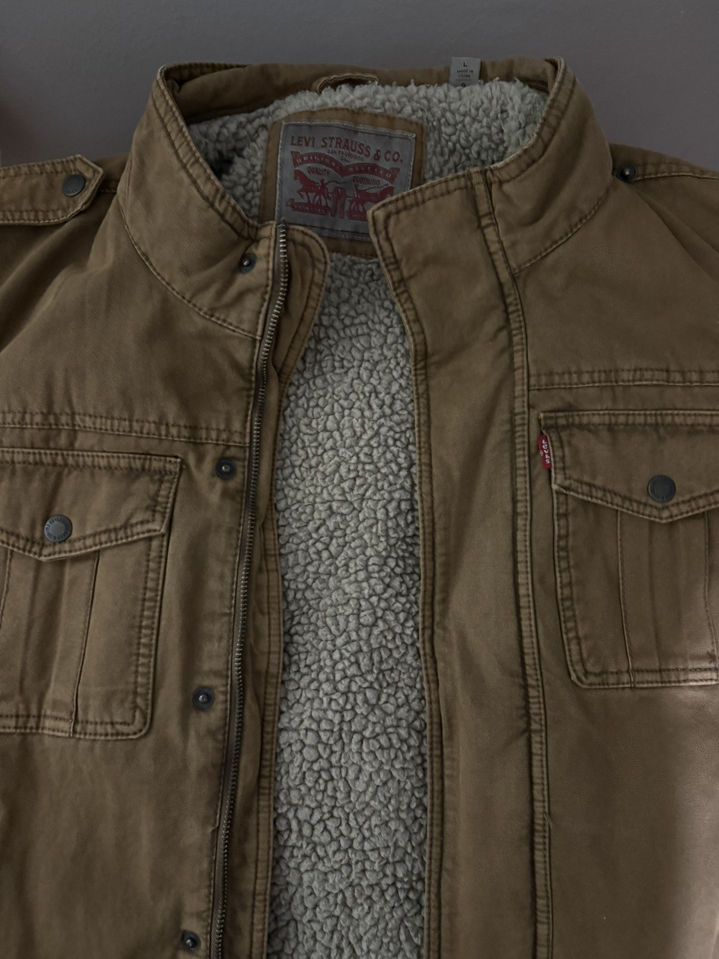 Levis Jacket Mens Large 2 Way Stretch Cotton Twill Sherpa Lined Full Zip Cut