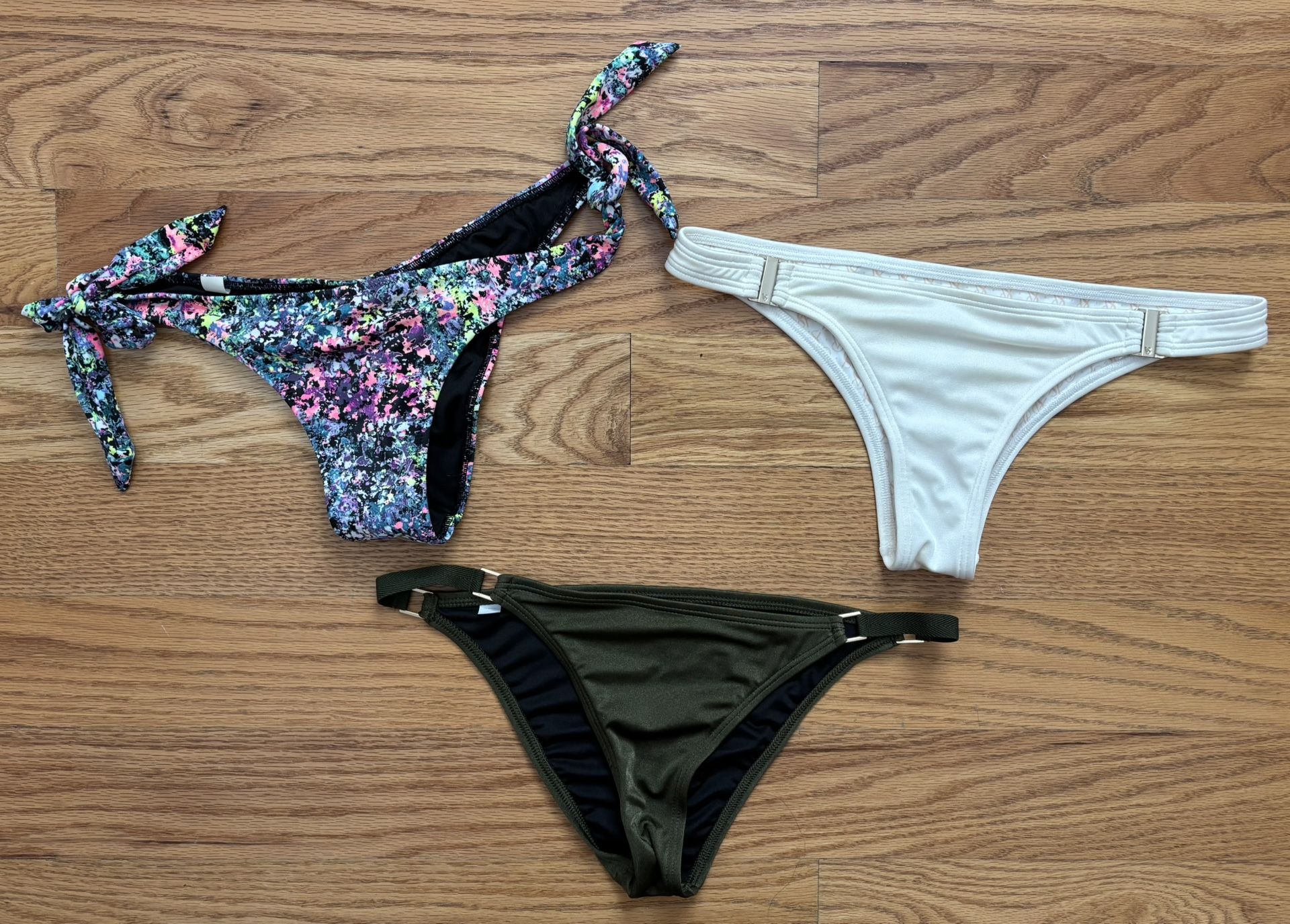 3 Victoria’s Secret Itsy Bikini Bottoms - Small