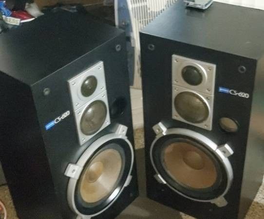 Custom Retro Amplifed Bluetooth Speakers