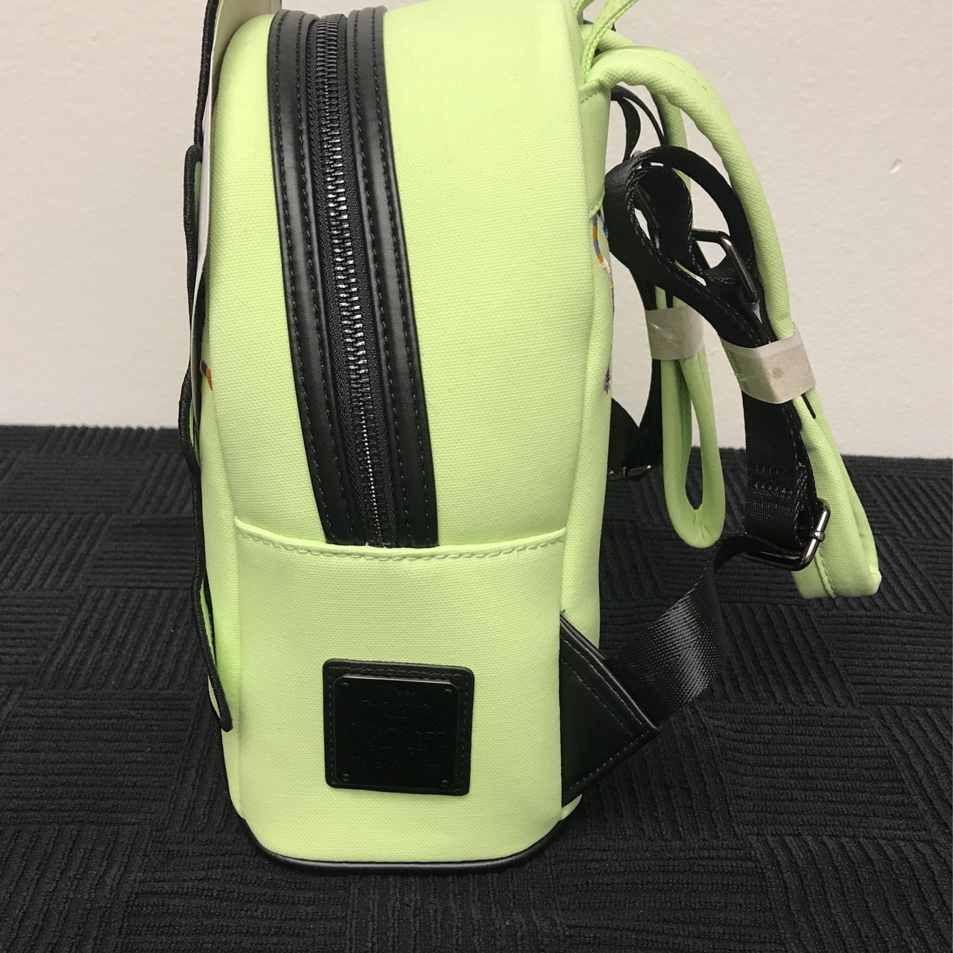 Clear Dodger Backpack Heavy Duty for Sale in Los Angeles, CA - OfferUp