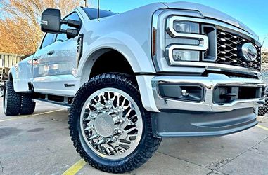 new 24 inch wheels and tres