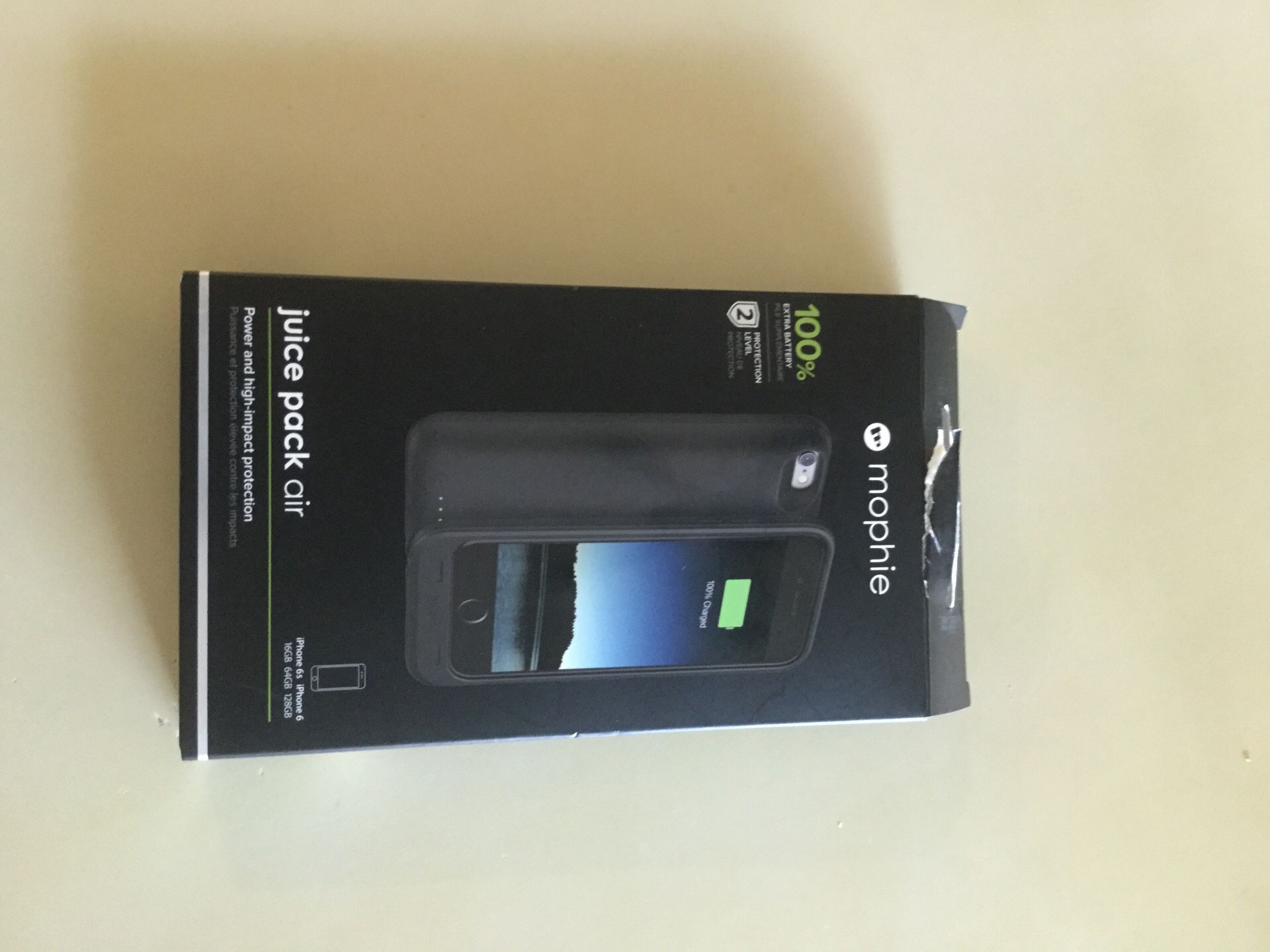 iPhone 6s/6 Mophie juice pack air—-JUST REDUCED!