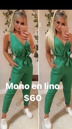 Mono In Verde Lino. Green Linen Romper 