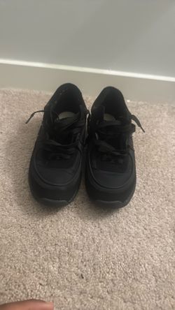 black reflective chanel runners