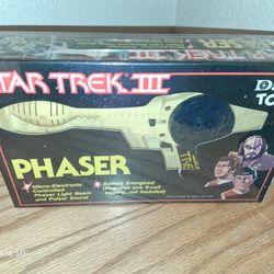 Star Trek III Phaser by Daisy