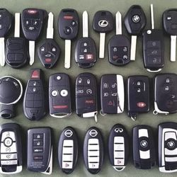 Kia key fob Toyota key fob Hyundai key fob Mini Cooper key fob Nissan key fob Bentley key fob Ford key fob Chevrolet key fob Bmw key fob
