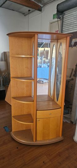 Esquinero de madera