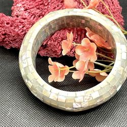 Vintage Mosaic Shell Bangle
