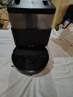 iRobot Roomba Plus Combo Robot Vacuum & Mop (RCF-Y1) + AutoWash Dock – Great Condition!