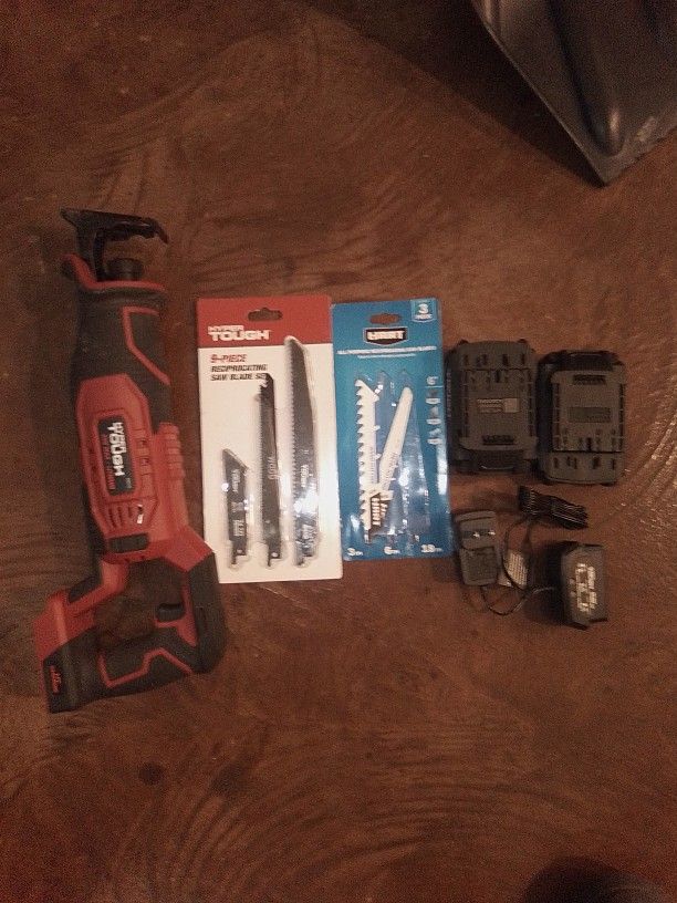 Cordless Saw