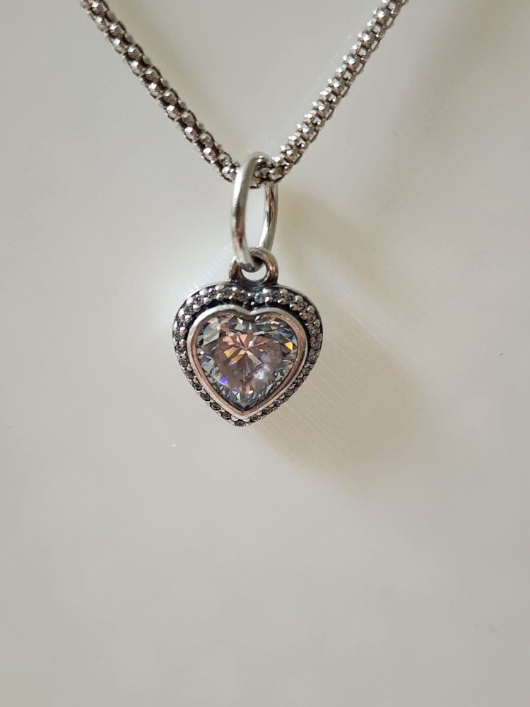 Pandora Vintage Silver Heart Pendant With 925 Silver 18in Chain