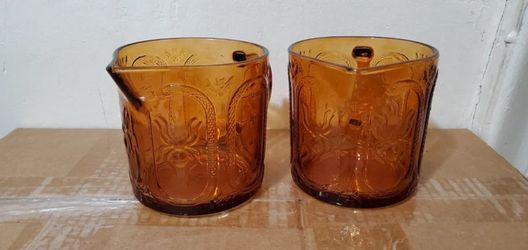 Lot 2 Cook With Color Amber Glass Measuring Pitcher 32oz Spider Snake Halloween