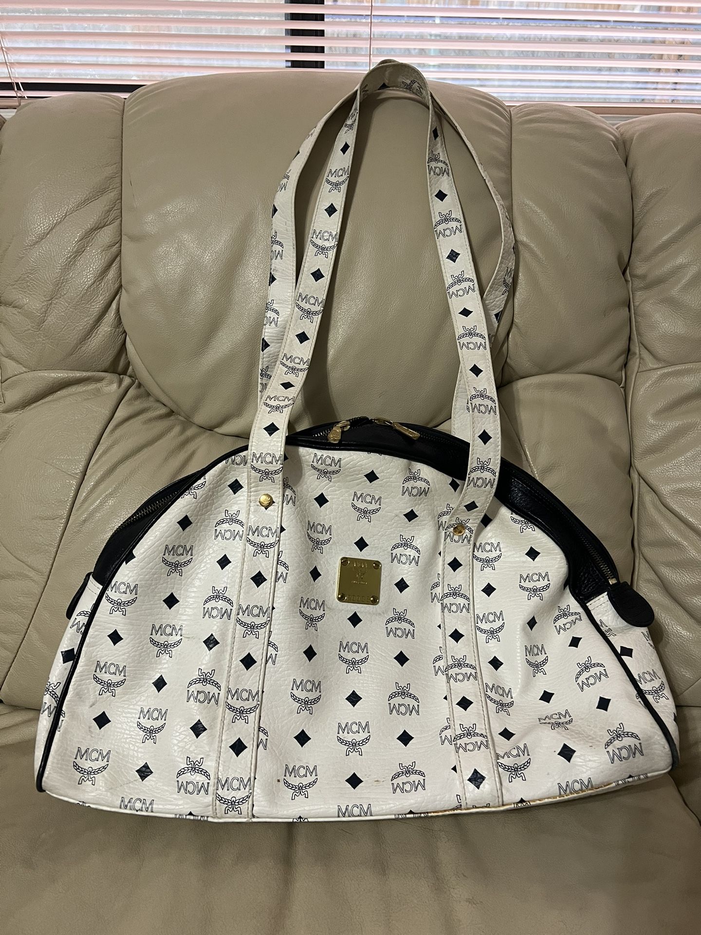 MCM Vicetos Logogram Shoulder Bag PVC Leather White Gold Auth R0038