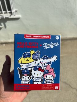 Dodgers Hello Kitty