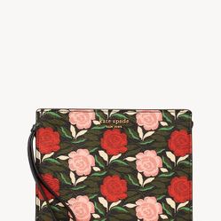 Kate Spade Rose Garden Wristlet Clutch. 